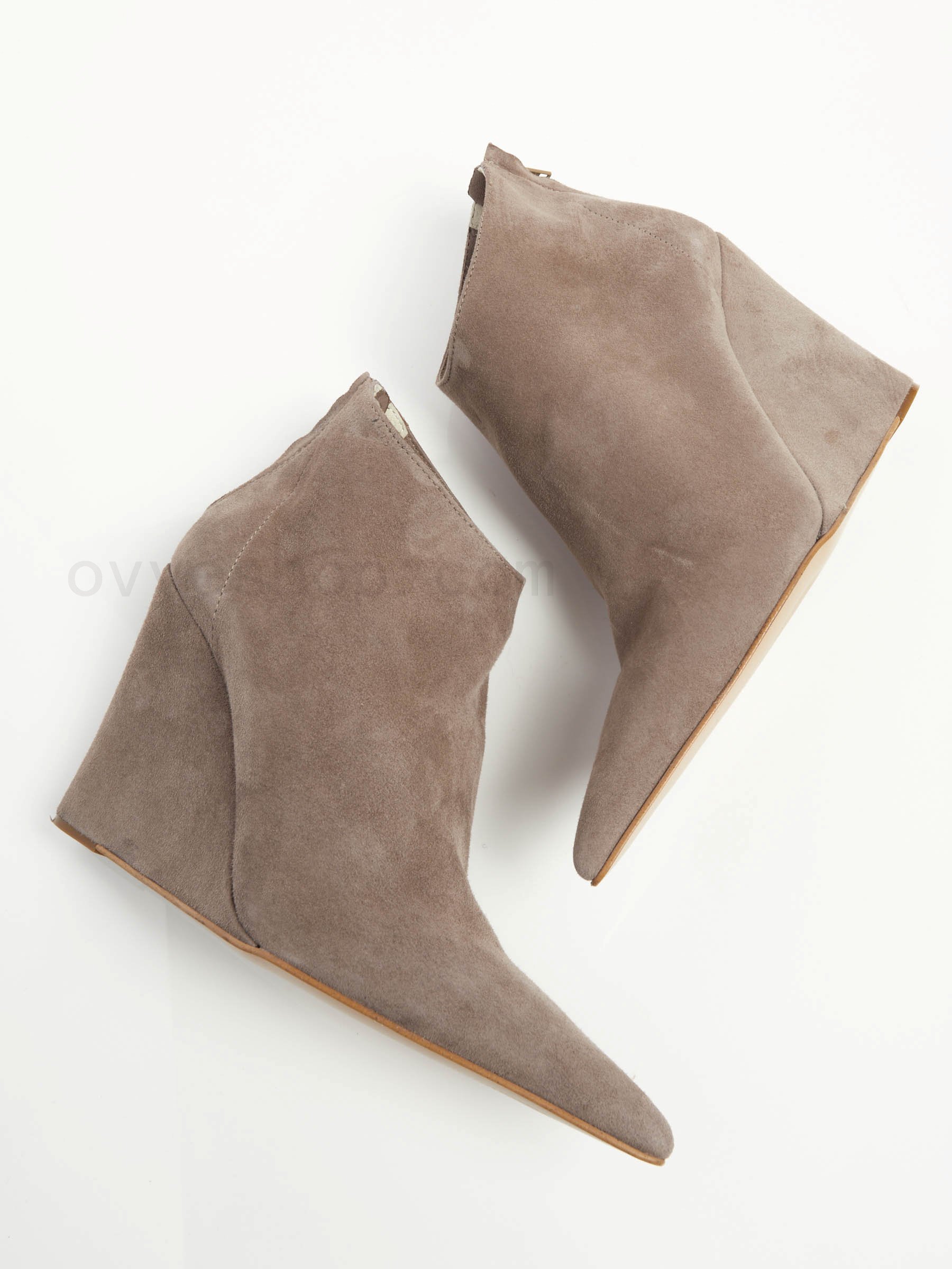 Comperare Wedge Leather Ankle Boots F0817885-0468 Fino Al -80%